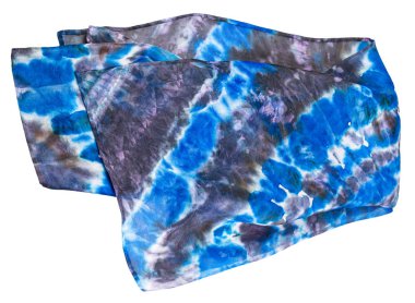 soyut Mavi desenli İpek eşarp katlanmış