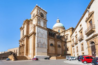 Piazza Armerina şehrin Katedrali