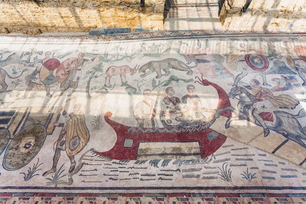 Grande mosaïque de chasse à Villa Romana del Casale — Photo