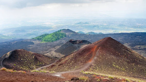 Paysage naturel sur le volcan Etna — Photo