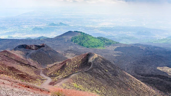 Panorama with volcanic slope of Mount Etna — Stock Photo, Image