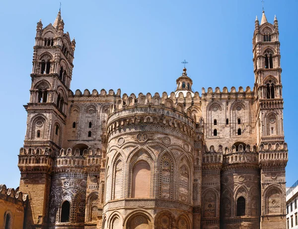 Rückseite der Kathedrale von Palermo — Stockfoto