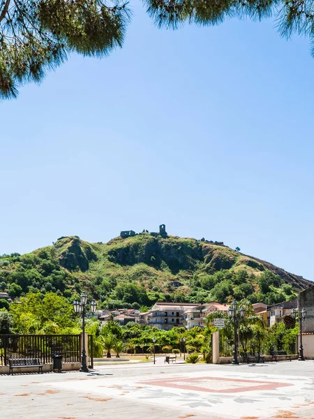 Plaza central en Francavilla di Sicilia — Foto de Stock