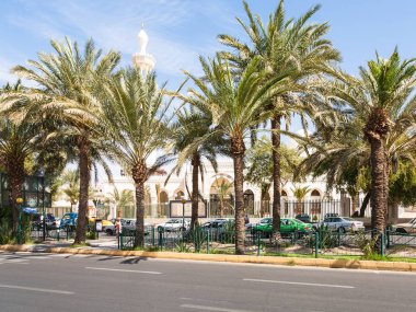 Kral Hüseyin'in sokakta Akabe şehir Camii