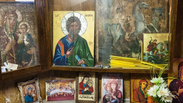 Iconostas en la Basílica ortodoxa griega de San Jorge —  Fotos de Stock