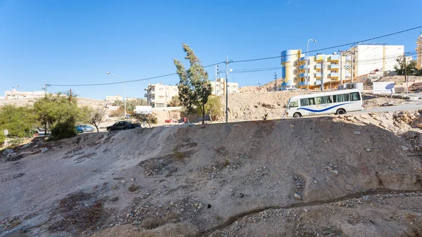 Straat in Wadi Musa plaats (city) in de winter — Stockfoto