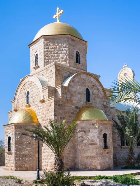 Byggnad grekisk-ortodoxa kyrkan St John the Baptist — Stockfoto