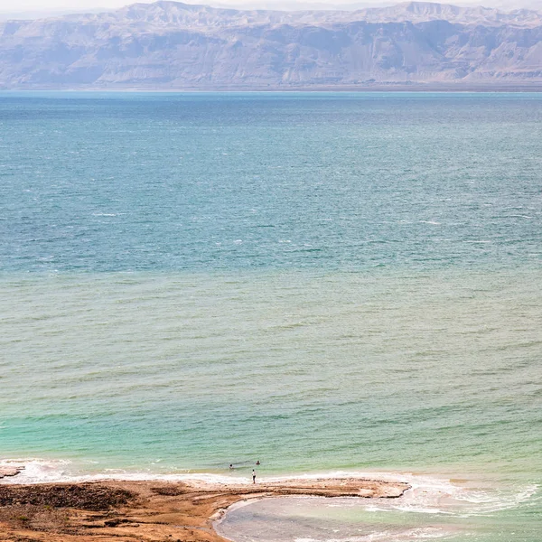Blick über die Uferpromenade des Toten Meeres am Morgen — Stockfoto