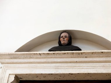Vizenca 'daki Chiesa di Santa Corona portalı.