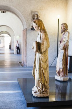 verona Castelvecchio'yu Kalesi Müzesi Salonu