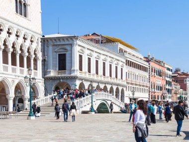 Riva degli Schiavoni 'deki insanlar