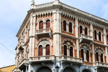 palace on Piazza delle Erbe in Padua