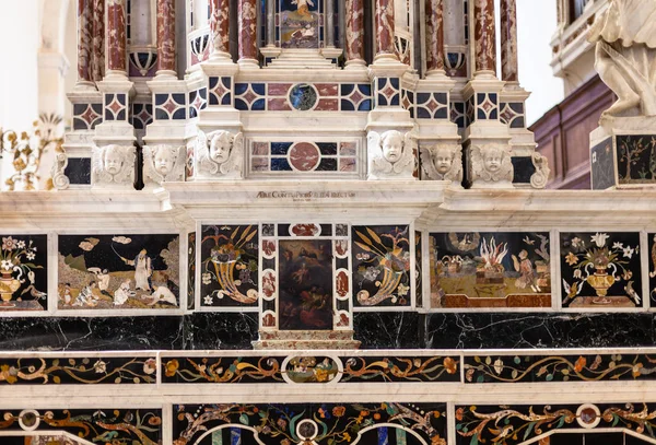 Altar Central en Chiesa di Santa Corona en Vicenza —  Fotos de Stock