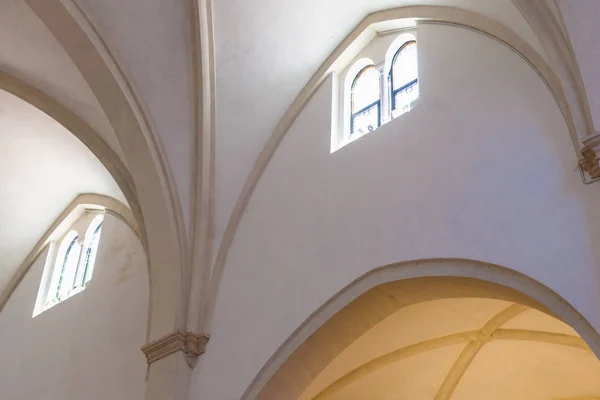 Binnen van de Chiesa di Santa Corona in Vicenza — Stockfoto