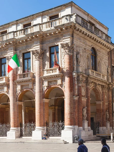 Palazzo del Capitaniato στην Piazza dei Signori — Φωτογραφία Αρχείου