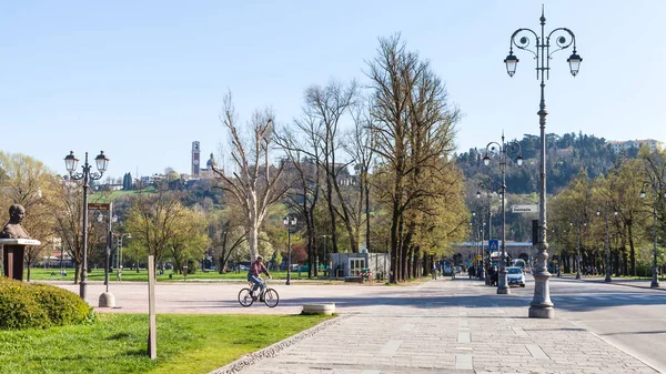 Urban public park Giardini Salvi in Vicenza — Stock Photo, Image