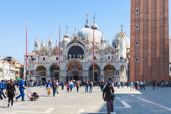 View of St Mark 's Square (Piazza San Marco ) — стоковое фото