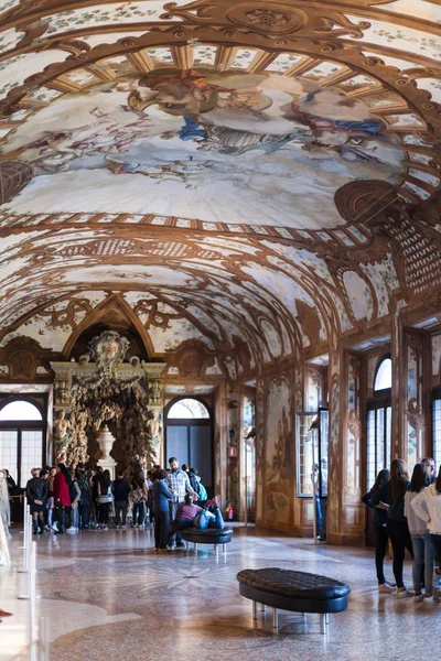Visita al Museo del Palazzo Ducale di Mantova — Foto Stock