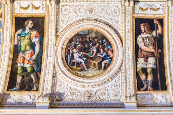 Ziermauern im Palazzo del te in mantua — Stockfoto