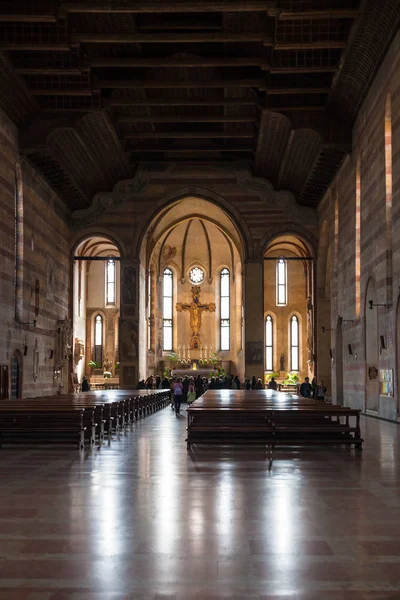 Kirchenschiff der Eremitani in Padua — Stockfoto