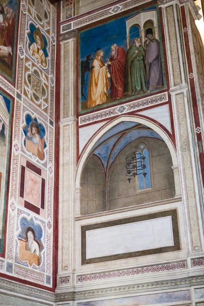 Paredes interiores em Scrovegni Chapel em Pádua — Fotografia de Stock