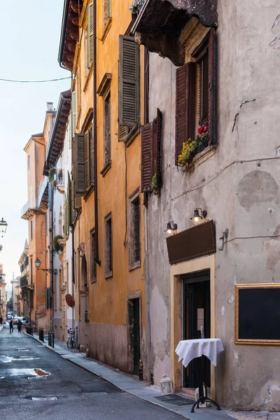 Via Ponte Pietra a Verona — Foto Stock