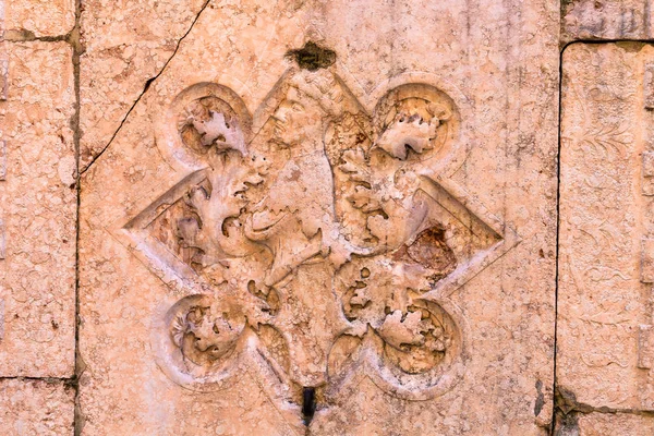 Wanddekoration des mittelalterlichen Hauses in Verona — Stockfoto