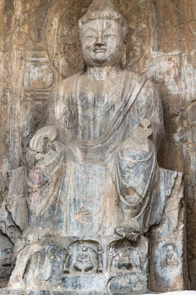 Carved figure in Longmen Grottoes — Stock Photo, Image