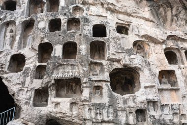 oyma resimler ve duvar Batı tepenin mağaralarda