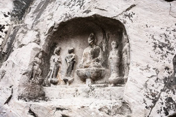 Figures en relief dans la grotte de West Hill à Longmen — Photo