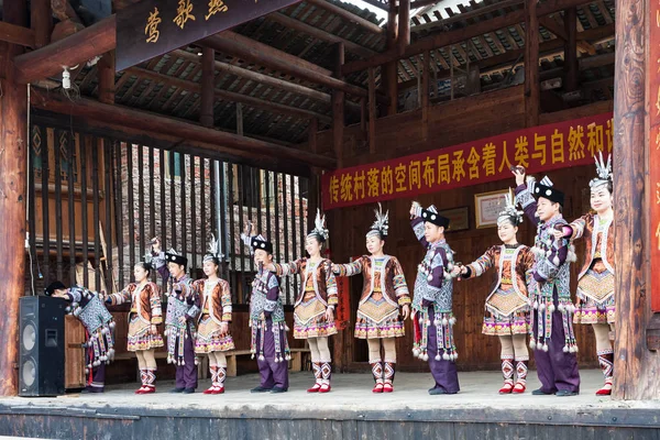 Dong kültür Show Chengyang oyuncular — Stok fotoğraf