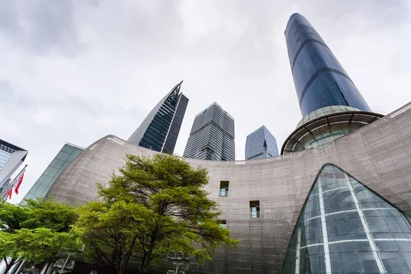Opera House and skyscrapers in Guangzhou city — Stock Photo, Image