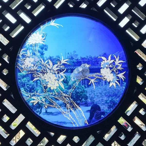 Decorated window in Chen Clan Ancestral Hall — Stock Photo, Image