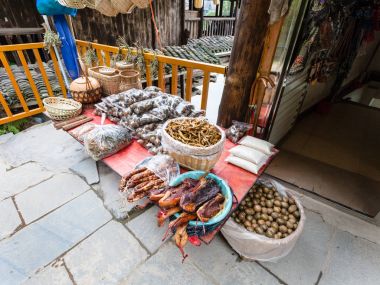 yemek Chengyang Köyü yerel piyasada