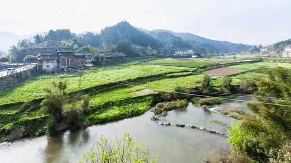 Jardins, campos de arroz, plantação de chá em Chengyang — Fotografia de Stock