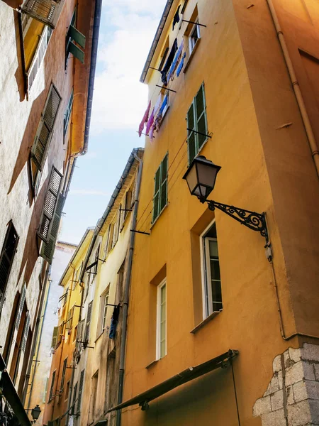 Wohnhäuser in der Altstadt von schön — Stockfoto