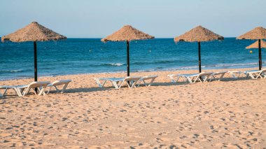 beach praia rocha baixinha nascente in vilamoura