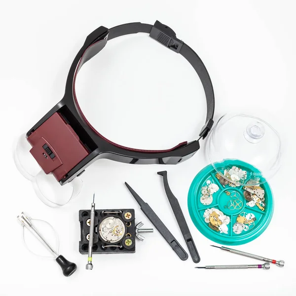 objektife ve başa takılan araçlar kümesi, üstten görünüm