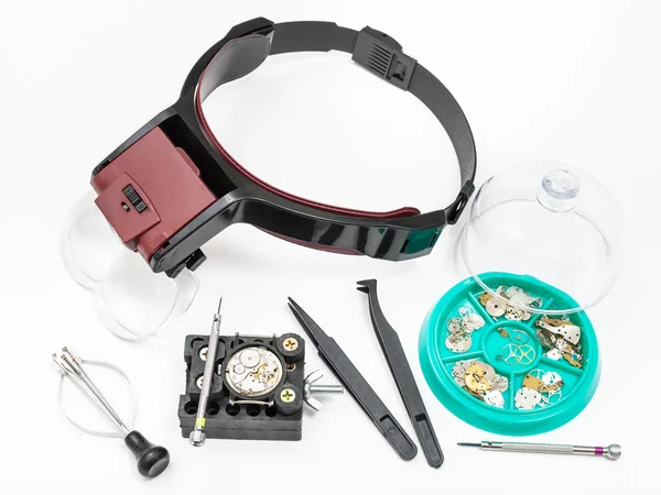 Above view of various tools with head-mounted lens — Stock Photo, Image