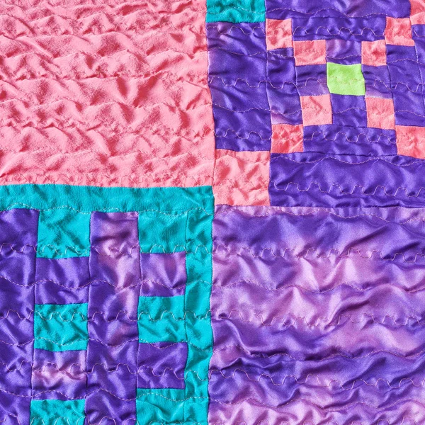 dikili dikişli ipek patchwork kumaş parçaları