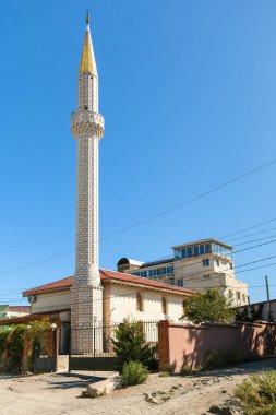 Yuhara-cami cami Aluşta şehir görünümünü