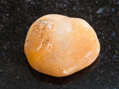 Eskitme sarı kalsedon taşı kara günü