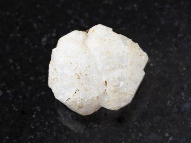 Analkim taş kara günü ham kristal