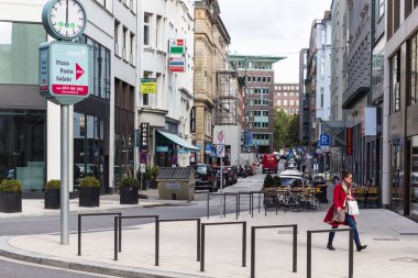Hamburg şehir caddede Schauenburgerstrasse