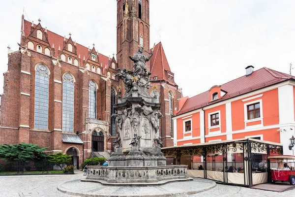 Monumento a Juan de Nepomuk en la ciudad de Wroclaw —  Fotos de Stock
