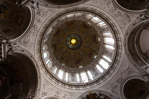 Kupolen i Berlin cathedral Berliner Dom () — Stockfoto