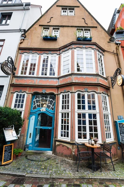 Ancien restaurant dans le quartier Schnoor à Brême — Photo