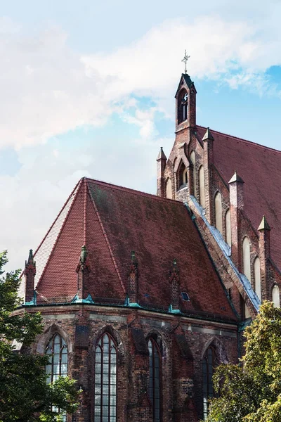 Rückseite der Marienkirche in Berlin — Stockfoto