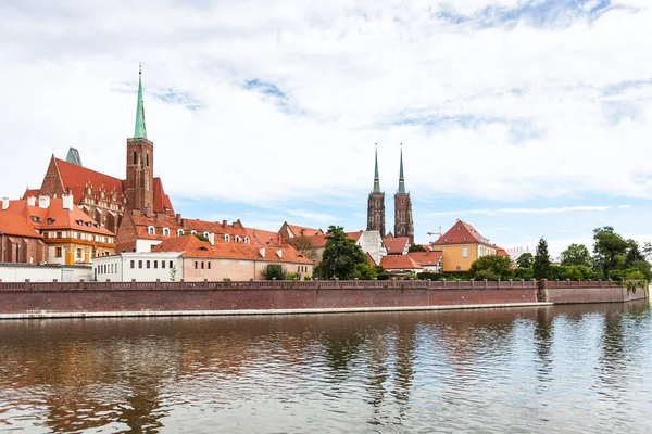 Cathédrales à Ostrow Quartier Tumski à Wroclaw — Photo