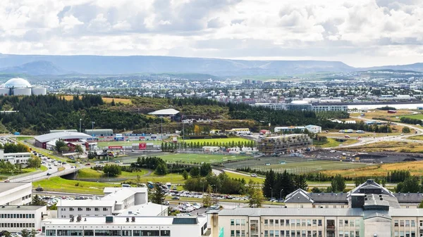 Eylül ayında Reykjavik şehir bölgesinin görünümü